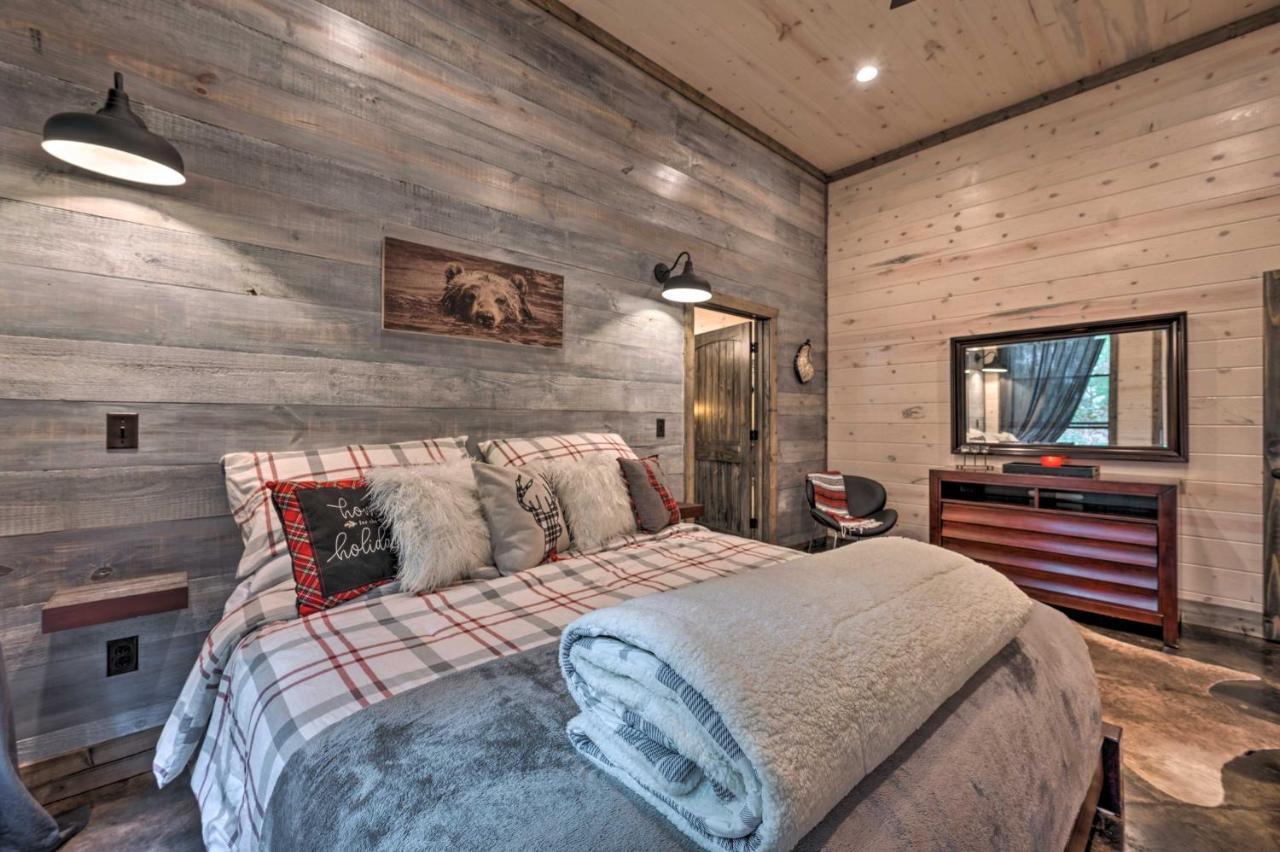 Luxury Cabin In The Woods With Hot Tub And Yard Games! Broken Bow Exterior photo