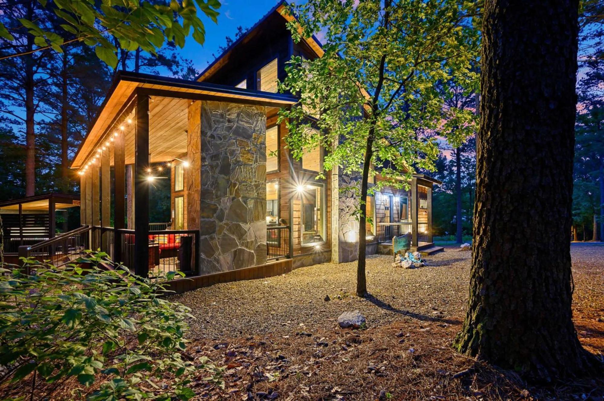 Luxury Cabin In The Woods With Hot Tub And Yard Games! Broken Bow Exterior photo